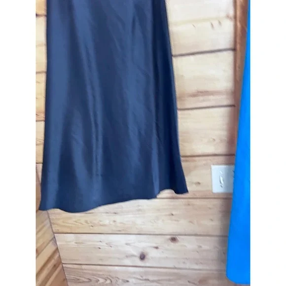 Black Satin Bias Cut Midi Skirt Slip Minimalist Y2K Chic Size MEdium - Picture 2 of 6